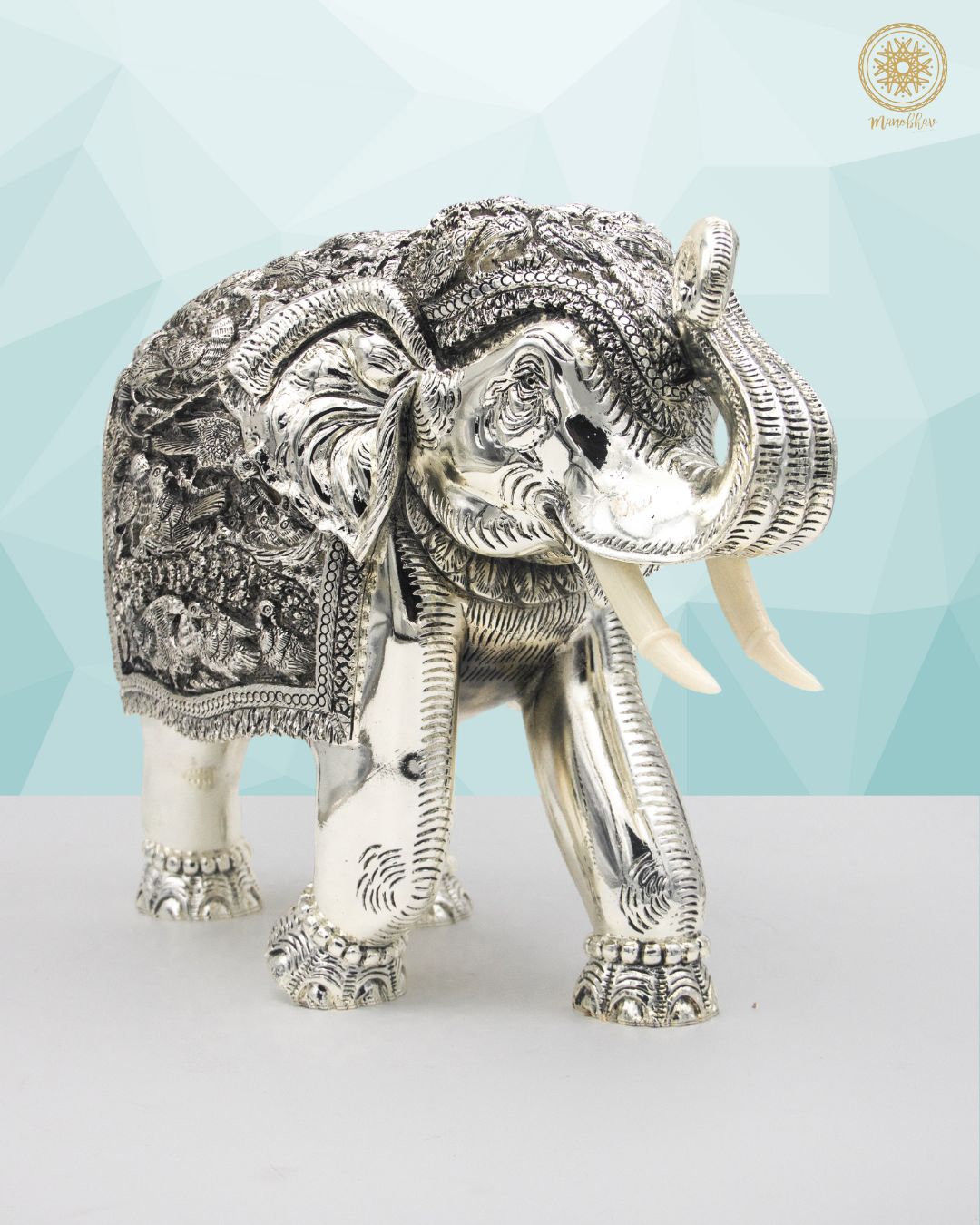 Figurine d'éléphant en plaqué argent faite à la main | Parfait pour les amateurs de décoration intérieure antique